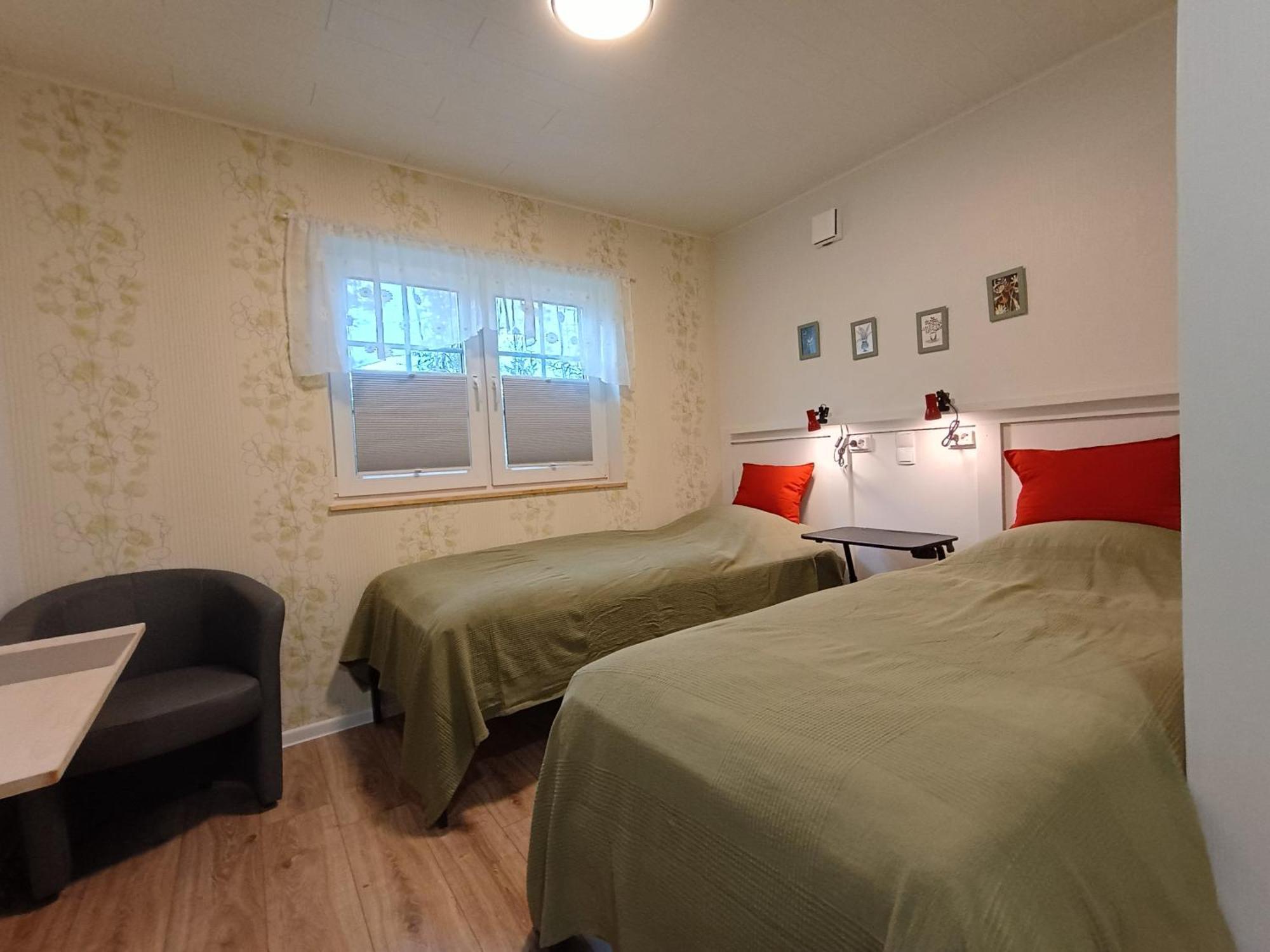 Lahemaa Kohvikann B & B, Caravan Park Palmse Bilik gambar
